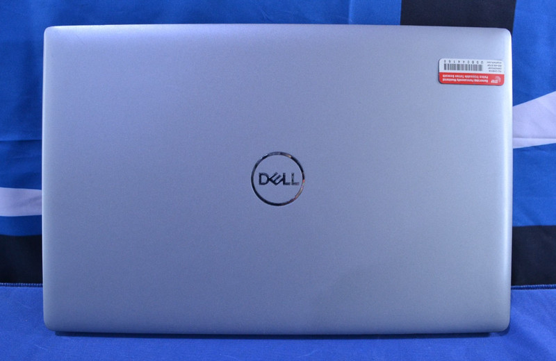 Dell Precision 3561 i7-11850H/ NVIDIA T1200/ 16GB/ 512GB/ Win 11 (J060102) gallery