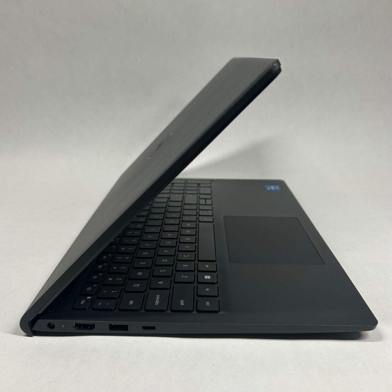 Dell DC15250 15.6" i7-1355U 1.7GHz 16GB RAM 256GB SSD gallery