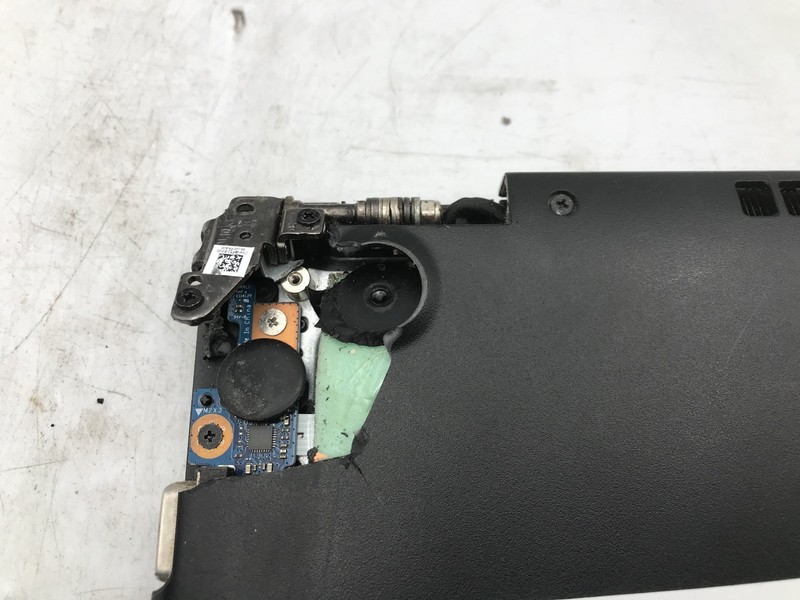 DELL LATITUDE 3490 - FOR PARTS/NO POWER - INTEL I3 8TH GEN - NO RAM - NO OS - BB gallery
