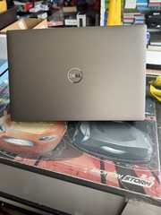 Dell Precision 5690 16″ Ultra 9 185H 32GB 512GB SSD RTX 2000 Ada Win11 Pro