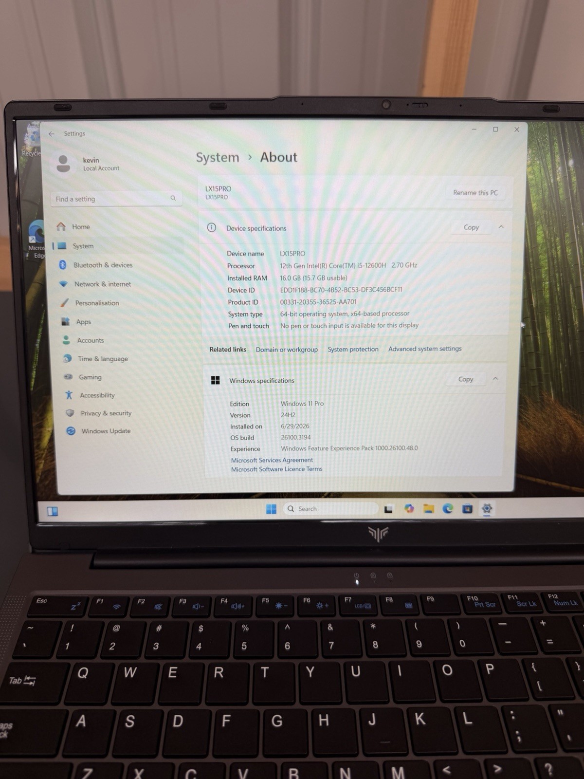 KurieTim LX15PRO 15.6" FHD i5-12600H 16GB 512GB SSD Win11 Pro Gray gallery