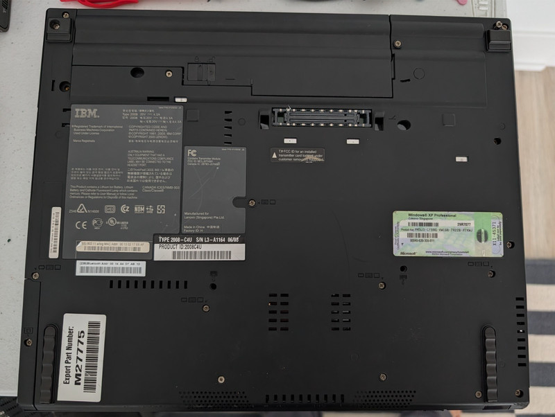 IBM Lenovo ThinkPad T60 Laptop SXGA+ IPS WinXP 1.83 GHz 2 GB Mem 40GB HDD gallery