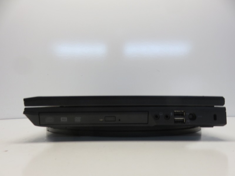 Dell Latitude E5400 Intel Core 2 Duo T7250 2GHz 2 GB 500 GB WIN XP No Batt gallery