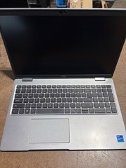 Dell Latitude 5520 15.6″ FHD i5-1145G7 16GB 256GB SSD No Charger/OS READ