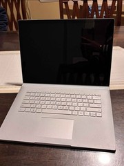 Microsoft Surface Book 2 i7-8650U 1.9GHz 16GB RAM 512GB GeForce GTX 1060