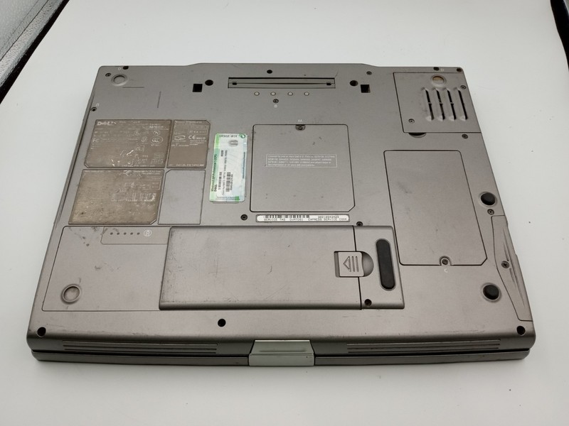 Dell Latitude D800 Pentium M 768MB RAM 60GB HDD Windows XP - READ -RR gallery