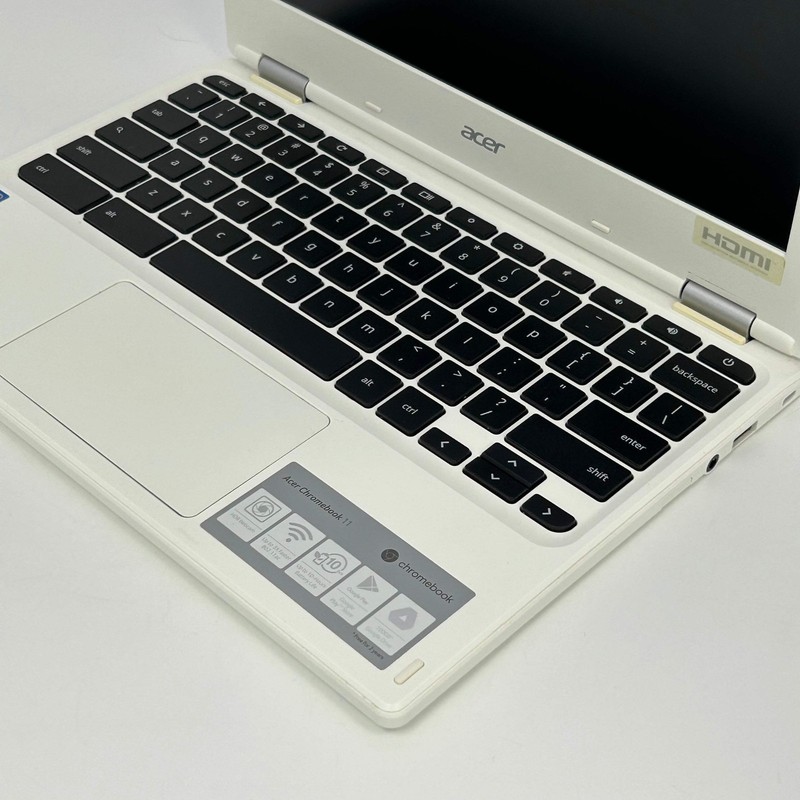 Acer Chromebook 11 CB3-132-C9M7 11.6-inch Intel Celeron N3060 2GB RAM 16GB eMMC gallery