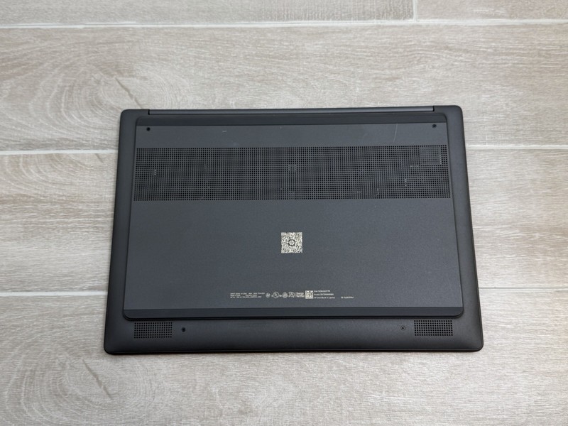 HP OmniBook 3 16" WUGA Touch Laptop Ryzen 3 30 8GB RAM 256GB NVMe SSD gallery
