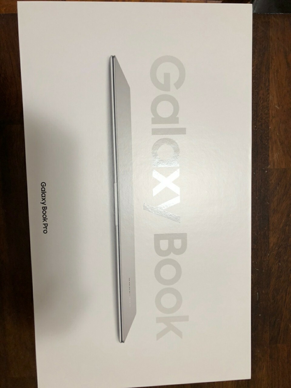 Galaxy Book Pro 15.6 (Intel Core i5) Memory-8GB ; SDD-512GB gallery