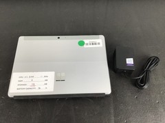 Microsoft Surface Go 2 1926 m3-8100Y 1.1GHz CPU 8GB RAM 128GB SSD 70% Battery ~