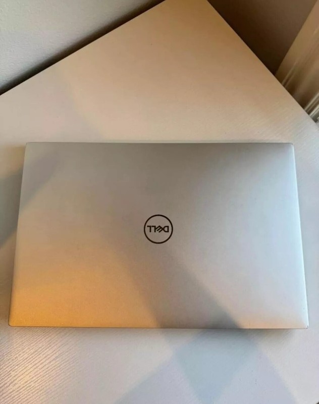 Dell XPS 9720 12th Gen i7-12700H 2TB SSD 32GB DDR5 MEMORY RTX 3050 XPS 17 gallery