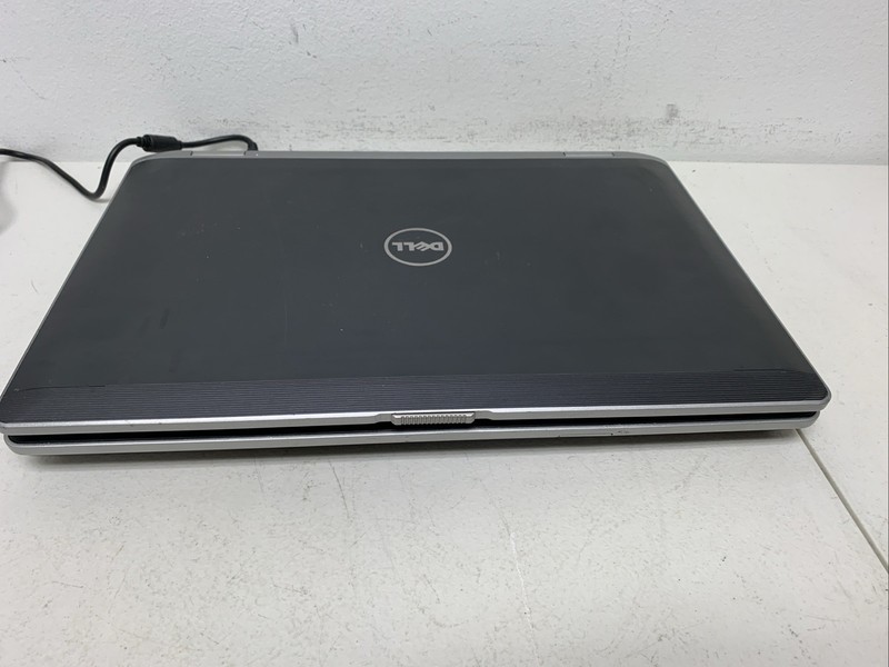 DELL LATITUDE E6530 Intel Core i5-3230M 2.60 GHZ 4GB No Hdd No Charger /for Part gallery