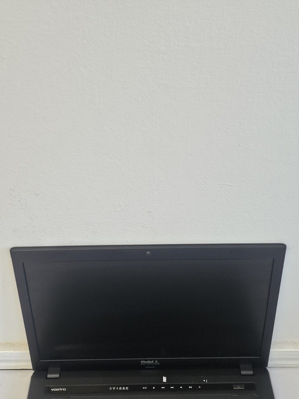Dell Vostro 3500 Laptop - i3-M370 - 6GB RAM - 120GB SSD - BAD BATT - Windows 10 gallery
