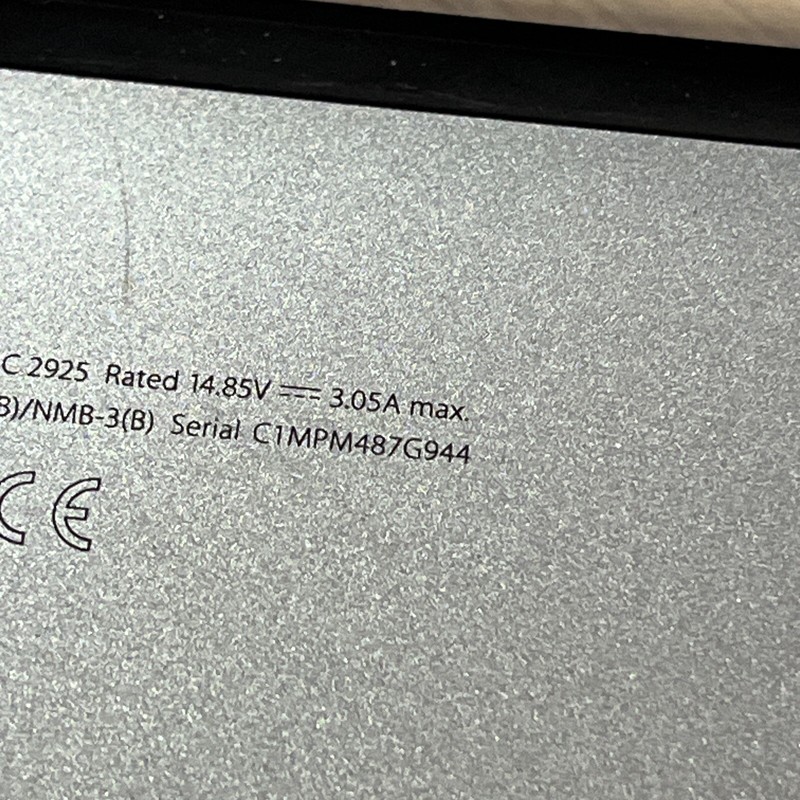 APPLE MACBOOK AIR 13" EARLY 2015 CORE I5-5250U 1.6GHZ 4GB RAM NO HD ' gallery