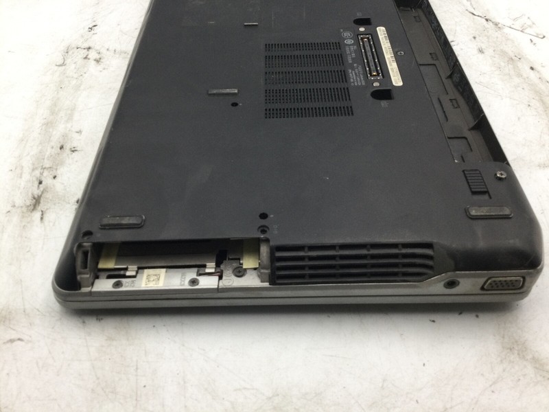 DELL LATITUDE E6330 - FOR PARTS - INTEL I5 - NO RAM - 13" - READ DESCRIPTION -BB gallery