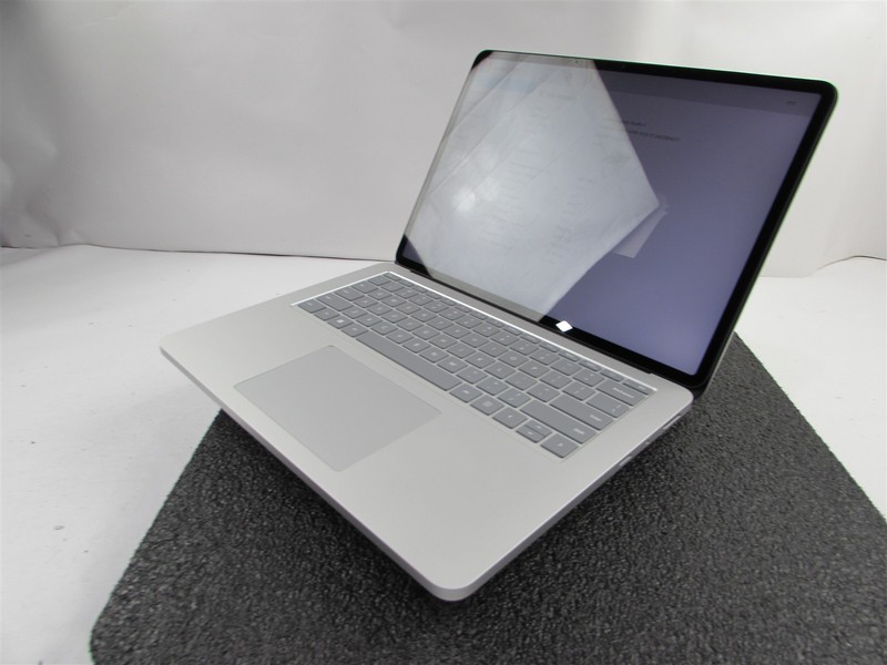 MICROSOFT SURFACE LAPTOP STUDIO 2 2029 I7-13800H 1TB 32GB RTX 2000 ADA WIN 11 gallery