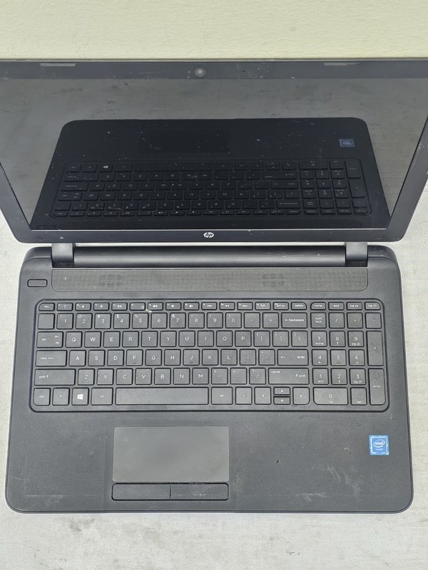 HP 15-f233wm Laptop - Intel Celeron N3050 - 4GB RAM - 500GB HDD BAD BATT Win 10 gallery