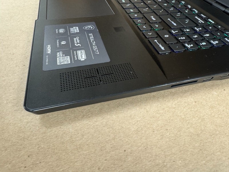 MSI Stealth GS77 12UE-231US – 17.3" FHD – i9-12900H – 16GB RAM –RTX 3060–1TB SSD gallery