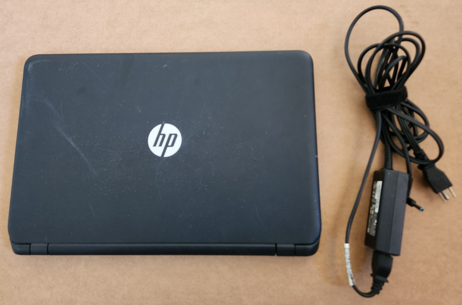 HP Laptop 15-f009wm 15.6" AMD E1-2100 1GHz 4GB RAM 500GB HDD Win 8 READ FreeShip gallery