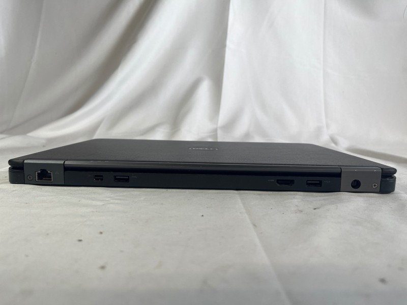 Dell Latitude E7450 Intel Core i5-5300U 8 GB 256 GB 14" gallery