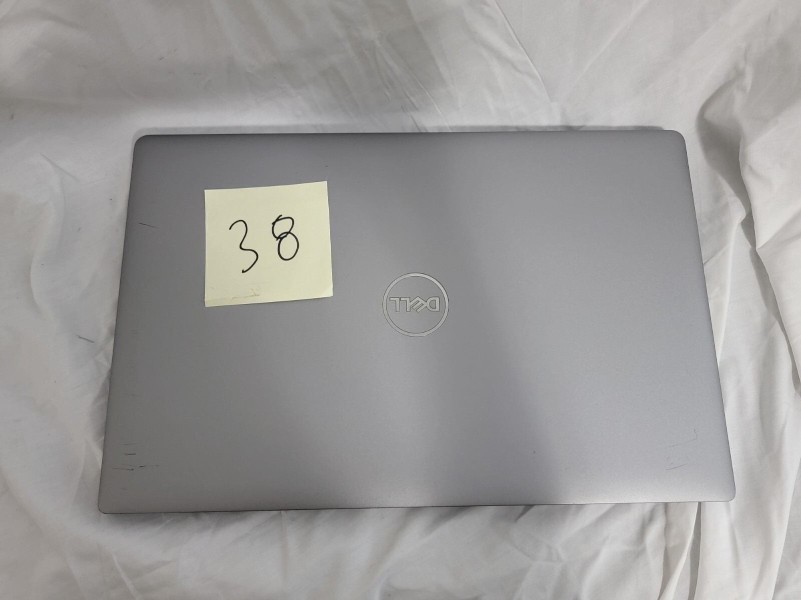 Dell Latitude 5530 | i7 12th Gen | 16 GB RAM | P104F001 | Grade B gallery