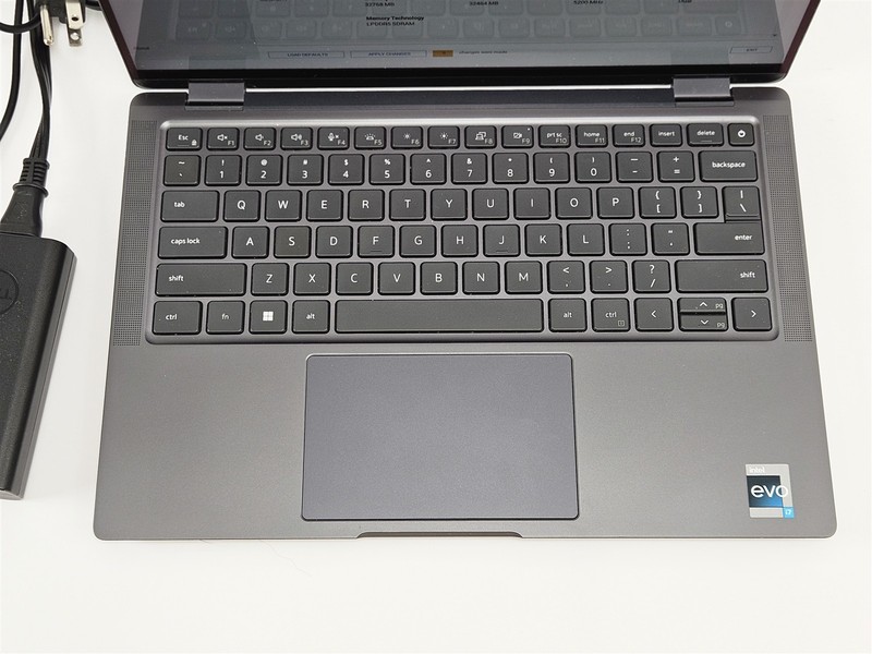 Dell Latitude 9430 Intel Core i7-1265U 32GB 512GB SSD 14" Touchscreen gallery