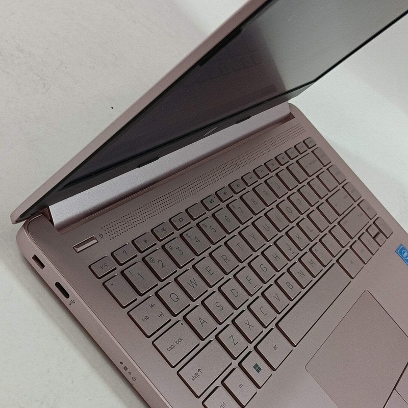 HP Laptop 14-cf2112wm 14" Celeron N4120 1.1GHz 4GB RAM 64GB SSD READ gallery