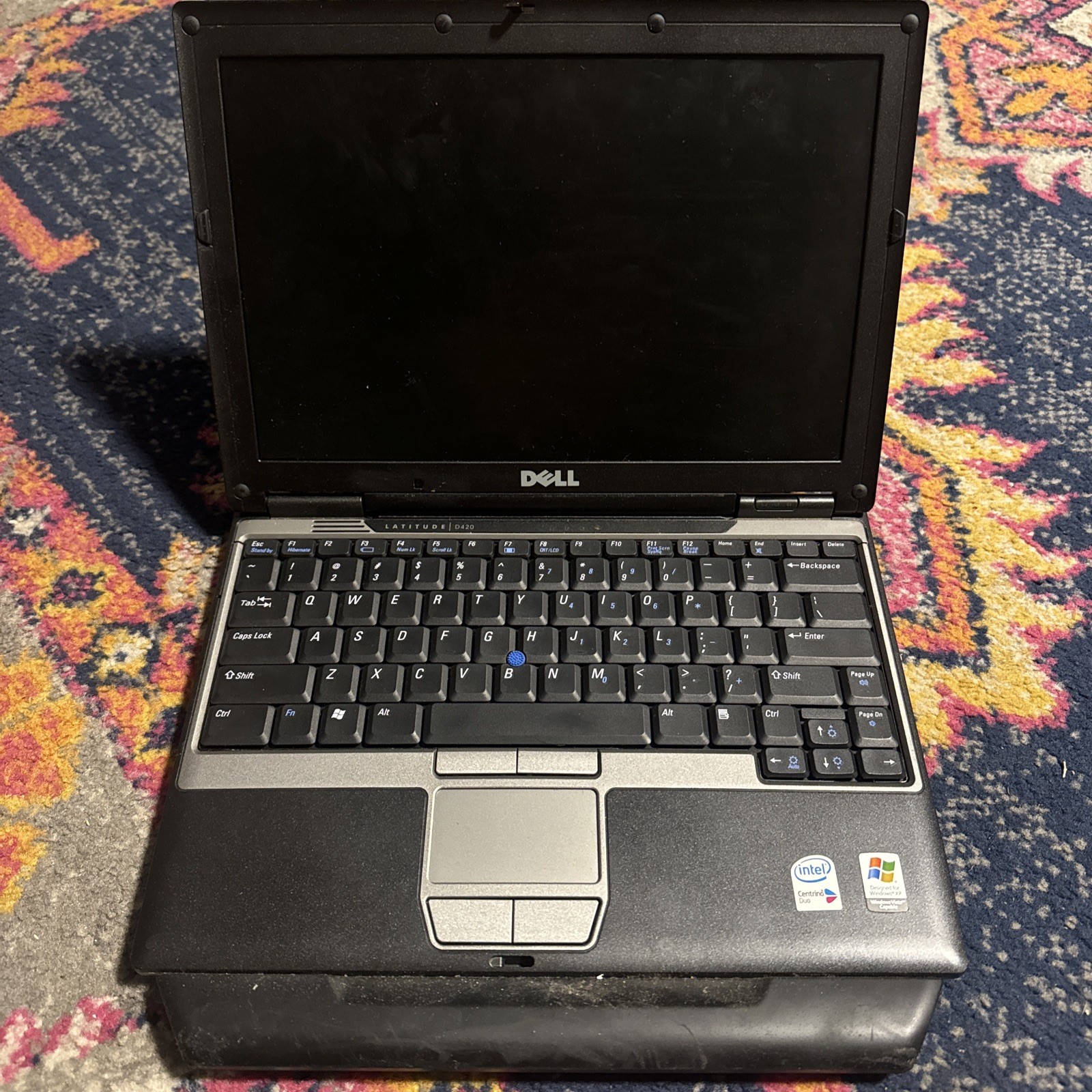 Dell Latitude D420 12.1" Intel Core Duo 1.20GHz -UNTESTED gallery