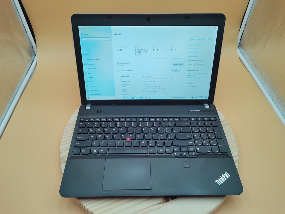 15.6" Lenovo Thinkpad E540 Intel Core i5-4200m, 8gb ram, 120gb ssd, Windows 10