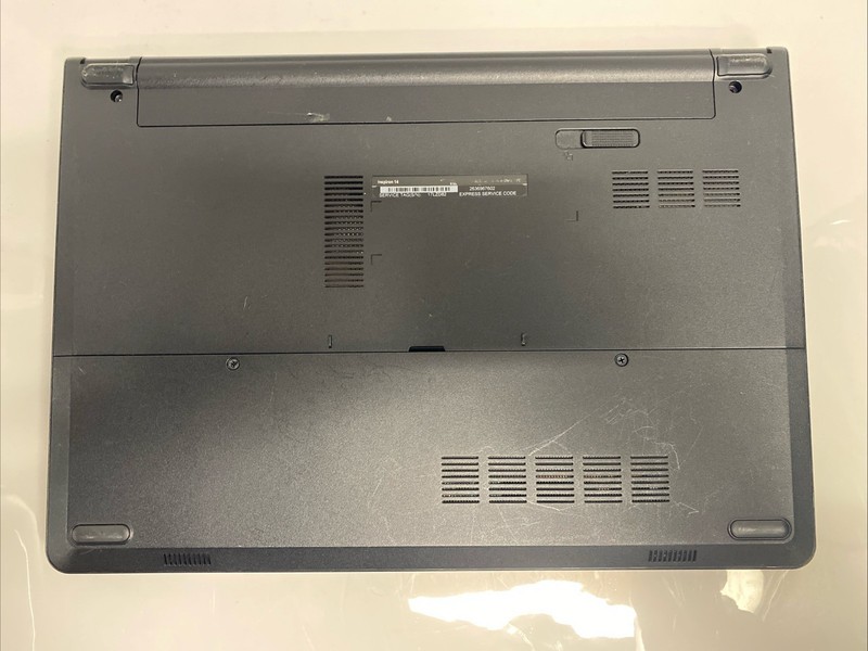 Dell Inspiron 14-3452 Laptop Celeron N3050 2gb Ram 32gb Hard Drive Win 10 Pro gallery