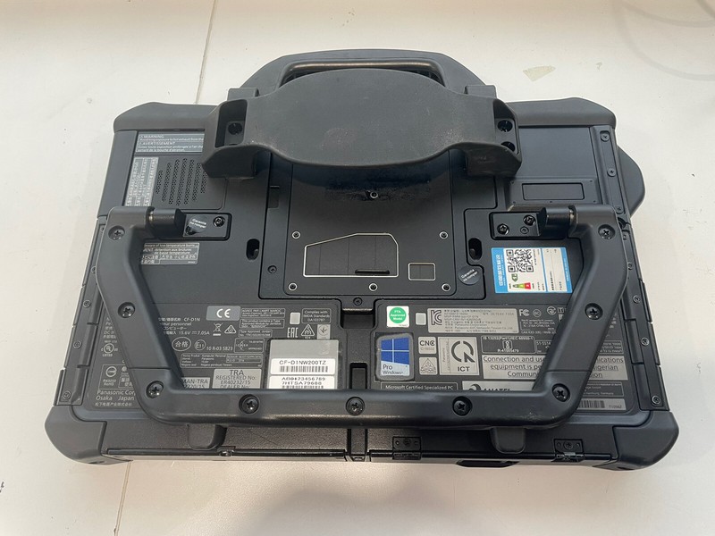 Panasonic Toughbook CF-D1 MK3,Touch,i5-6300U,2.4GHz,16GB,1TB SSD,LTE,A-STOCK gallery