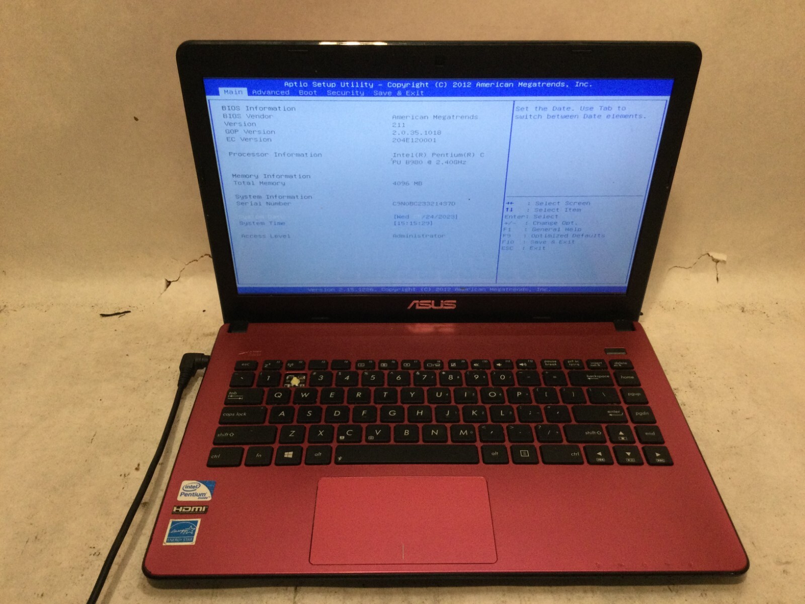 ASUS X401A 14” / Intel Pentium B980 @ 2.40GHz / (MISSING PARTS!) -MR gallery
