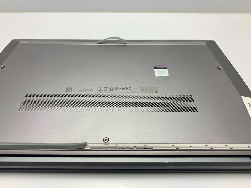 HP ZBook Firefly 14 G7 | i5-10310U | 16GB RAM | 256GB NVMe | LINUX | READ gallery