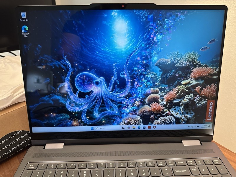 Lenovo Yoga 7 2-in-1 16ILL10 Laptop 16" Ultra 7 256V, 16GB, 2TB SSD Win 11 Pro gallery