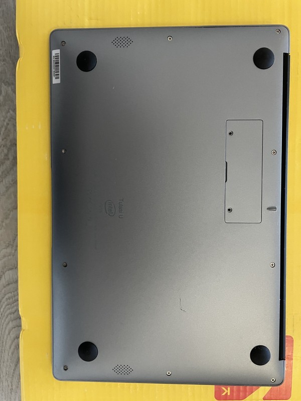 NOT WORKING Tulasi Laptop 8GB LPDDR4X RAM 256GB 14in gallery