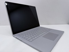 Microsoft Surface Book 2 i7-8650U 16 GB RAM 512 GB Win 10 Pro GeForce GTX 1050 2