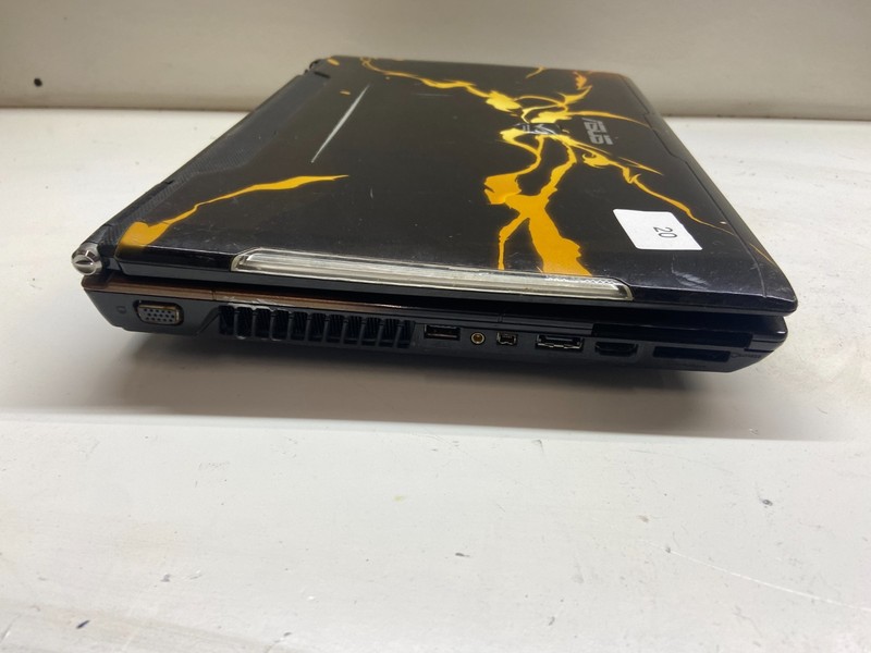 Asus G50V Gaming Laptop Intel Core 2 Duo P7450 2.13GHz 1GB NO HDD Nvidia 9800M gallery