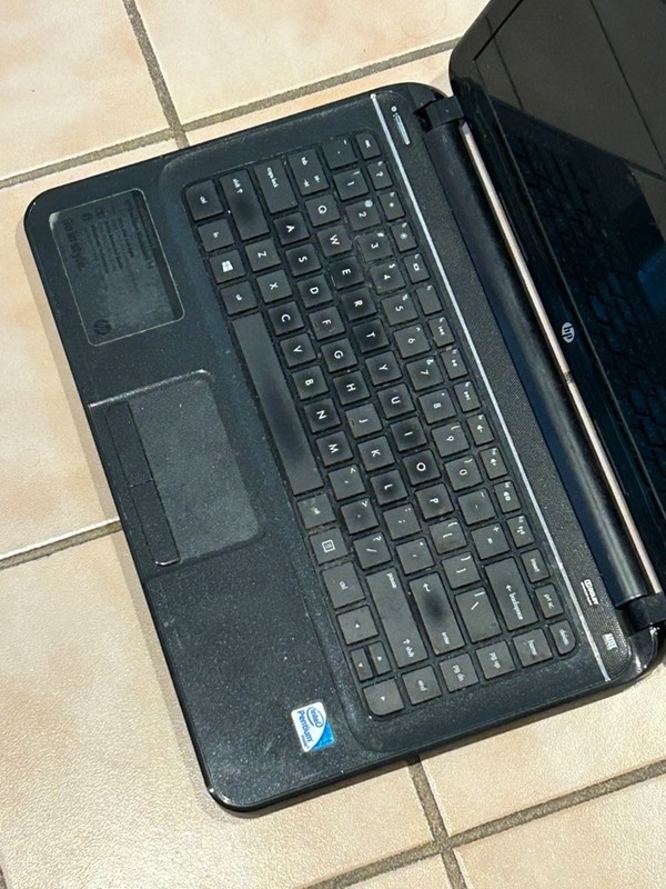 HP Pavilion Sleekbook 14 – Intel Pentium – 4GB RAM – 320GB HDD - Windows 10 gallery