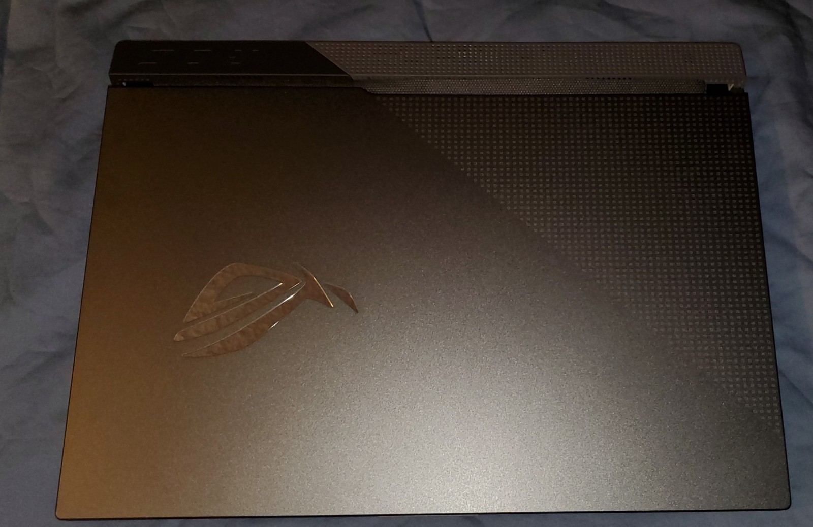 ASUS ROG Strix Laptop G513QE-ES76 AMD Ryzen R7-5800H 1TB RTX 3050 gallery