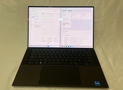 Dell XPS 15 9510 i7-11800H 16GB RAM 512GB SSD NVIDIA GEFORCE 3050 Ti 4GB