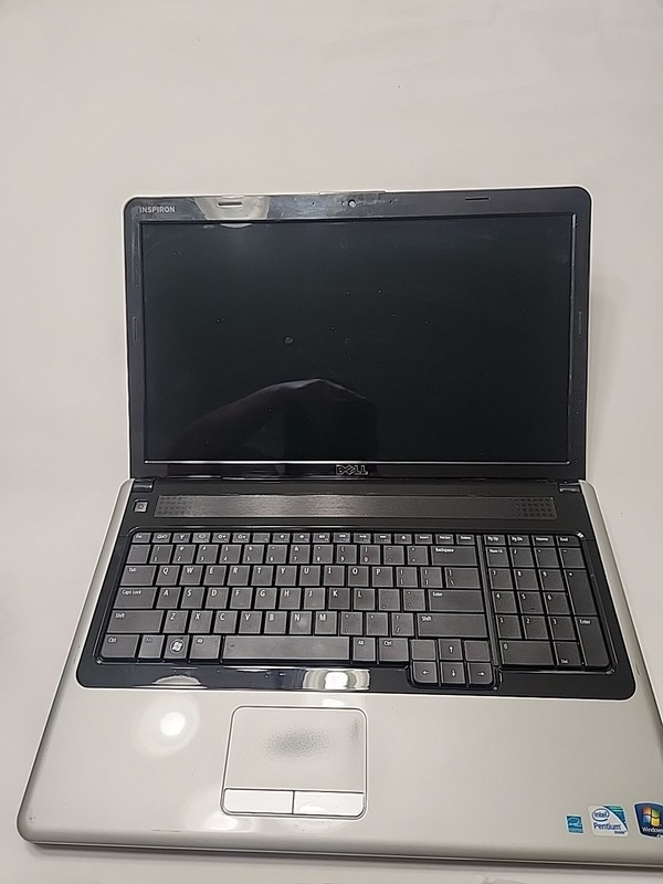 Dell Laptop Inspiron 1750 Windows 2007 &Extreme Laptop Bag FOR PARTS Not Tested gallery