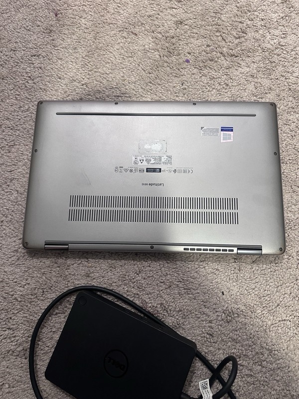 Dell Latitude 9510 15.6" i7-10710U 1.1GHz 16GB RAM 512GB SSD Win 11 gallery