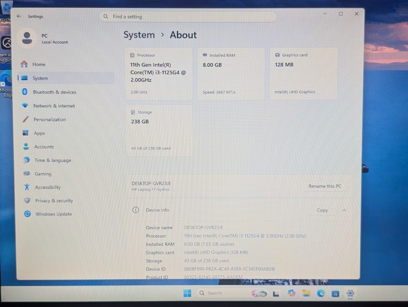 HP 17.3" Touchscreen Laptop 11 Gen,Intel Core i3 8GB RAM 128GB,SSD,DVD-RW,Win 11 gallery