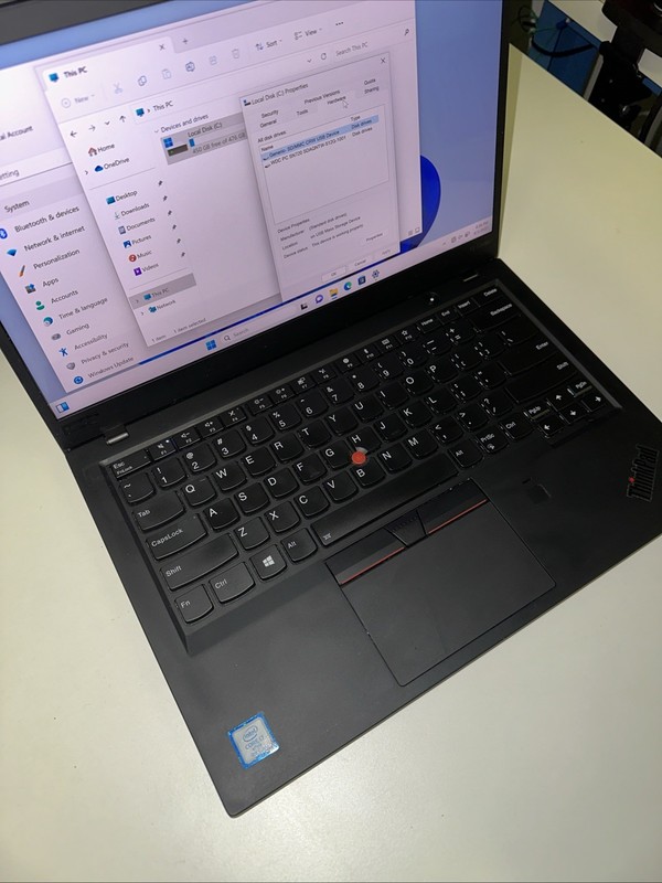 Lenovo ThinkPad X1 Carbon Gen 6 i7‑8650U 16GB RAM 512GB SSD TRACKPAD NO CLICK gallery
