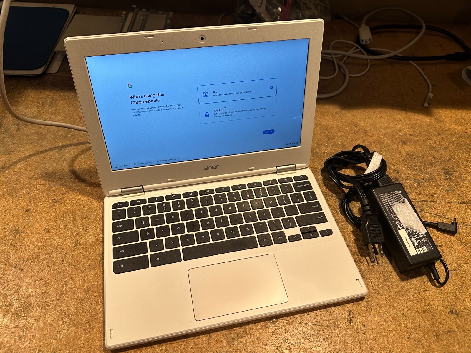 Acer ChromeBook N1Q10 CB3-131 Series White Working w Adapter gallery