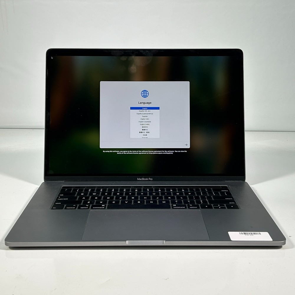 Apple MacBook Pro A1990 i7-9750H 2.6GHz 16GB RAM 256GB NVMe Sequoia 15.7.7 Used