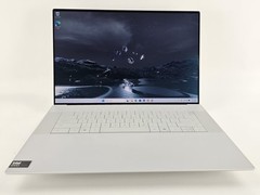 Dell XPS 16 9640 4K OLED TOUCH 2.5 GHz Ultra 9 185H 32GB 1TB SSD RTX 4060 – Good