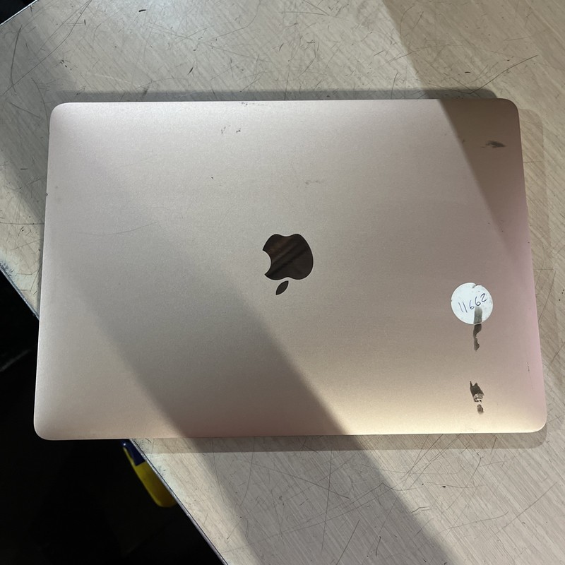 APPLE MACBOOK AIR 13" LATE 2018 CORE I5-8210Y 1.6GHZ 8GB RAM 128SSD gallery