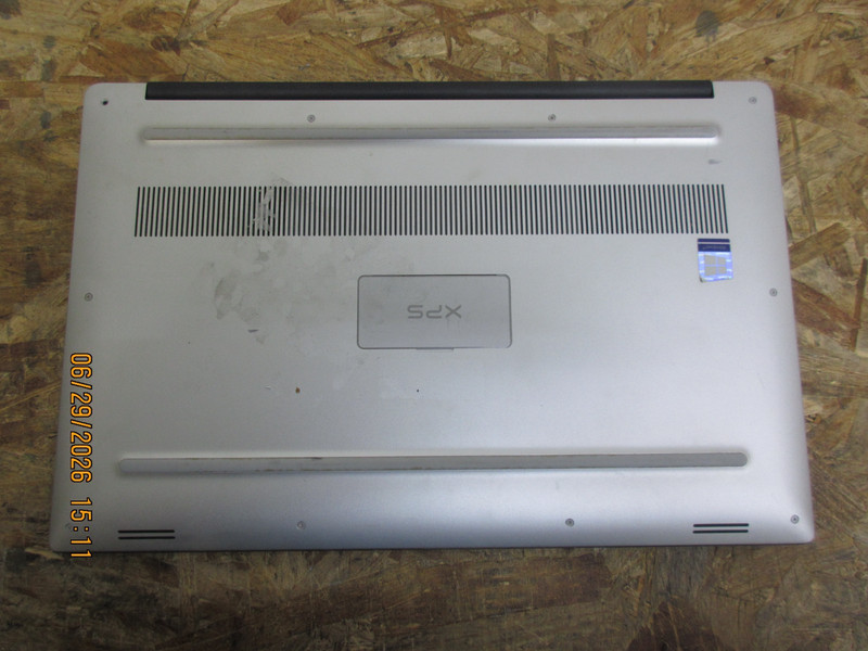 Dell XPS 15 9570 I5.6'' i7-8750H @ 2.2GHz 16GB RAM 256GB SSD W11P LAPTOP. gallery