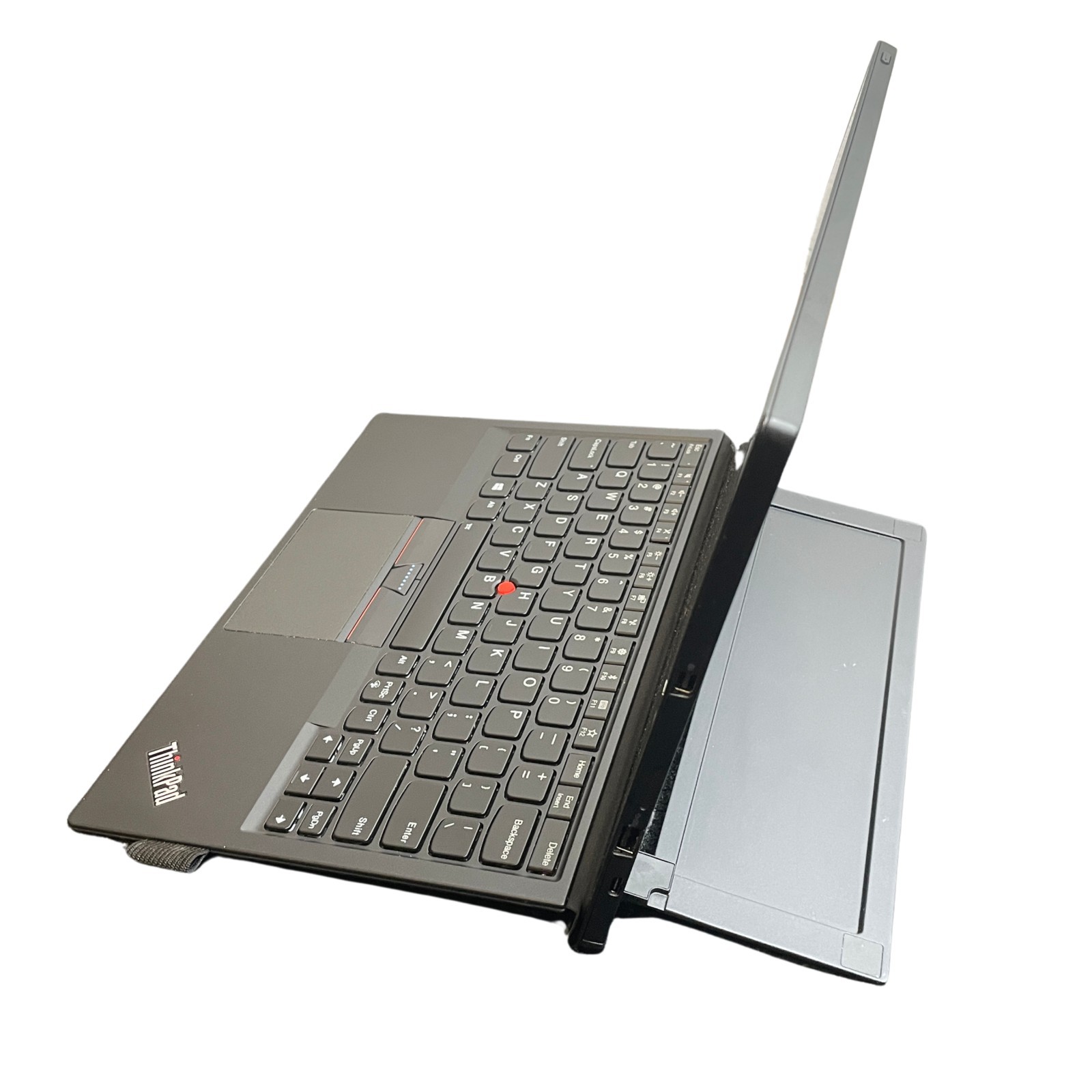 Lenovo ThinkPad X1 Tablet Touchscreen, Intel m7-6Y75, 8GB RAM, 265 GB SSD, W11P gallery